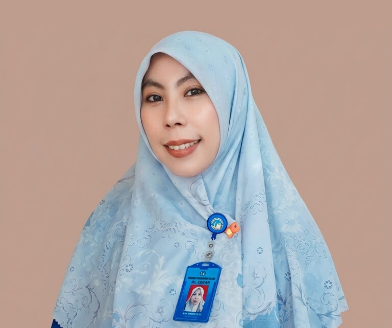 Ari Wahyuni, S.Pd